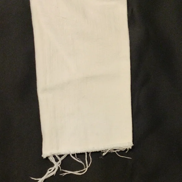 MOTHER. Women's White Frayed Hem Pants - Picture 3 of 16